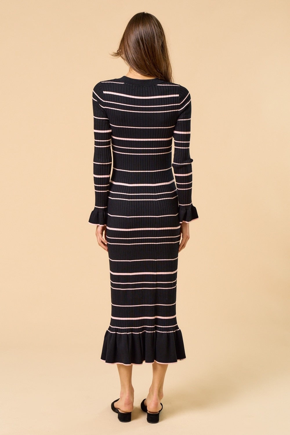 VESTIDO NEGRO