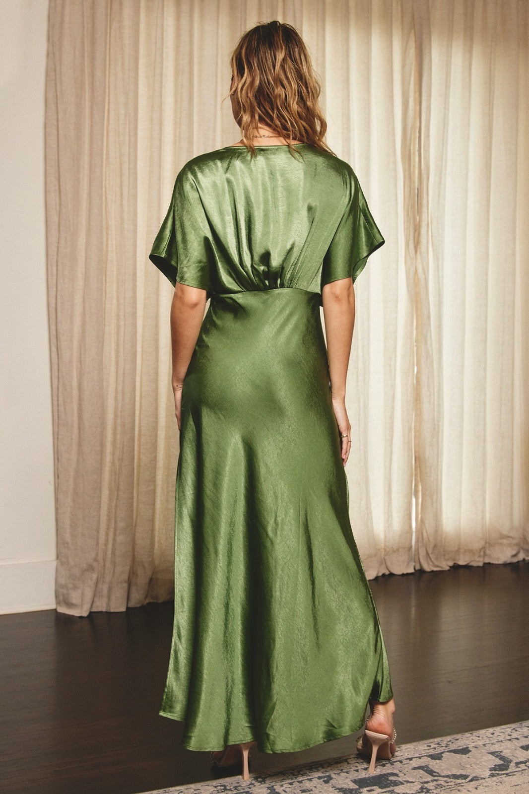 VESTIDO VERDE