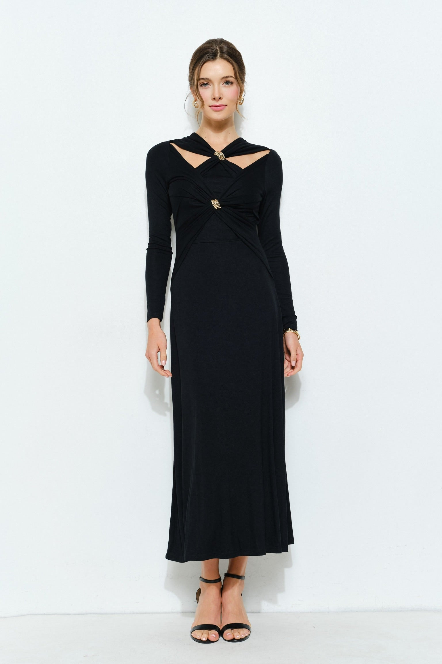 VESTIDO NEGRO