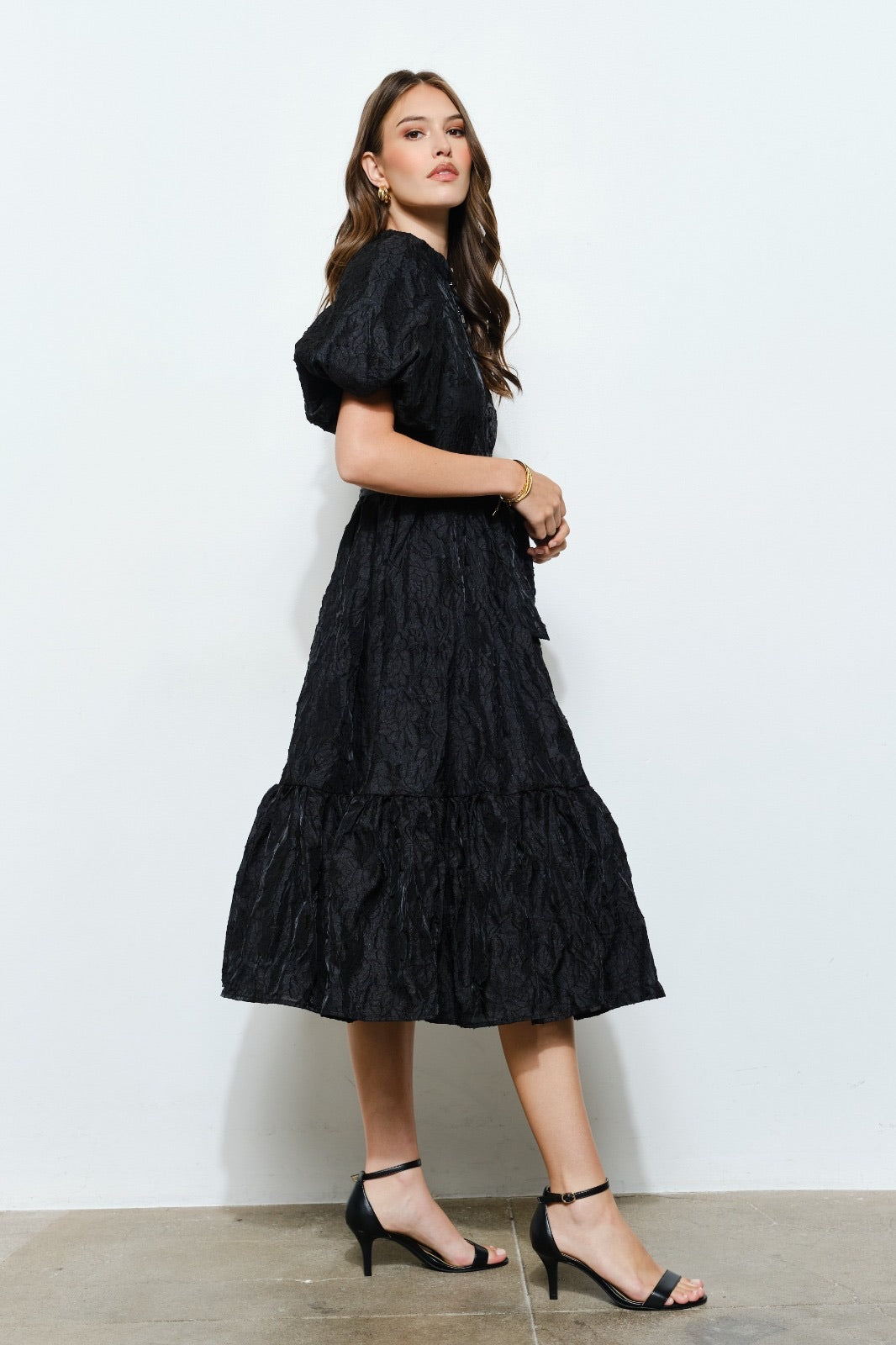 VESTIDO NEGRO