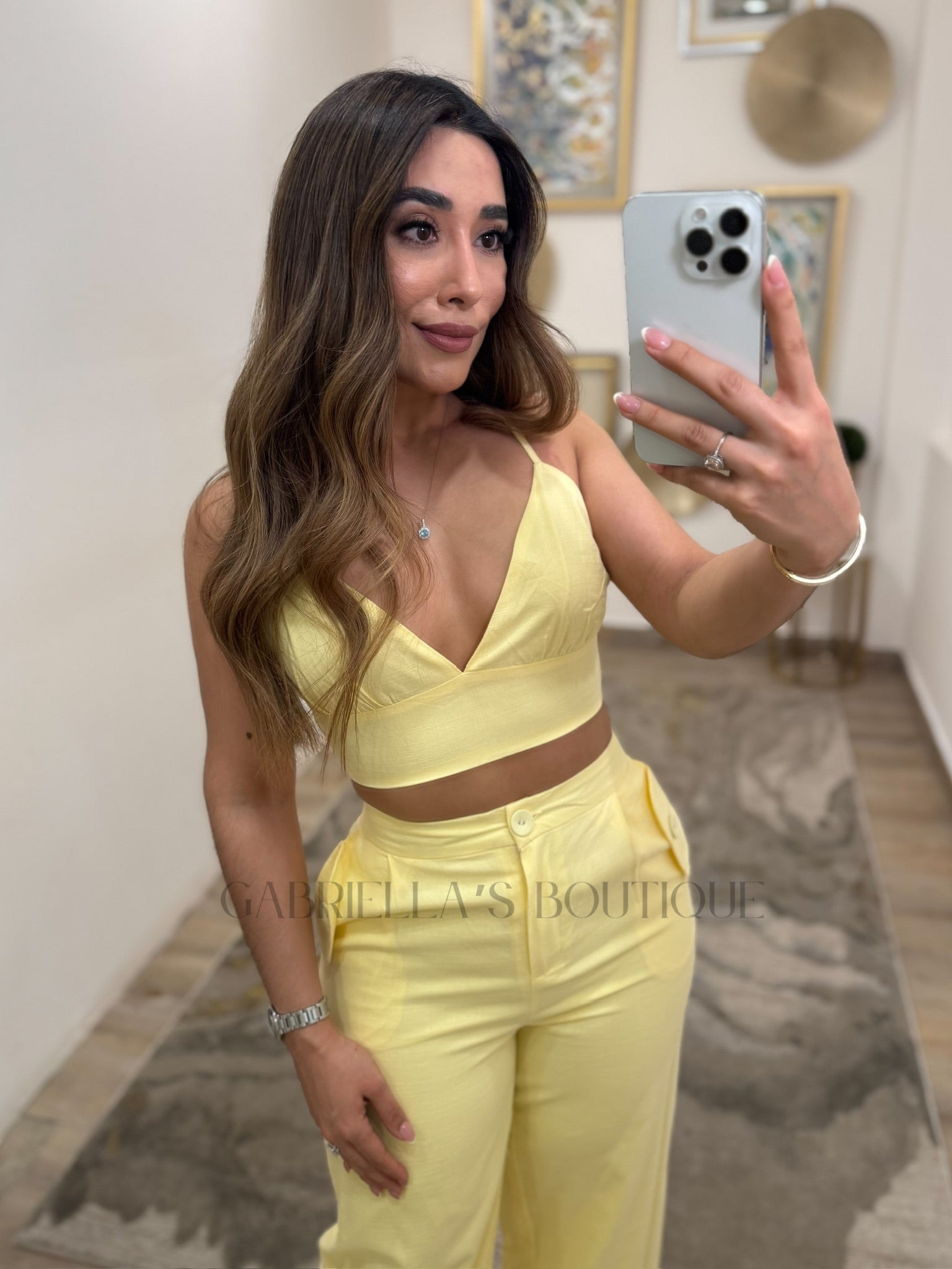 Conjunto Amarillo
