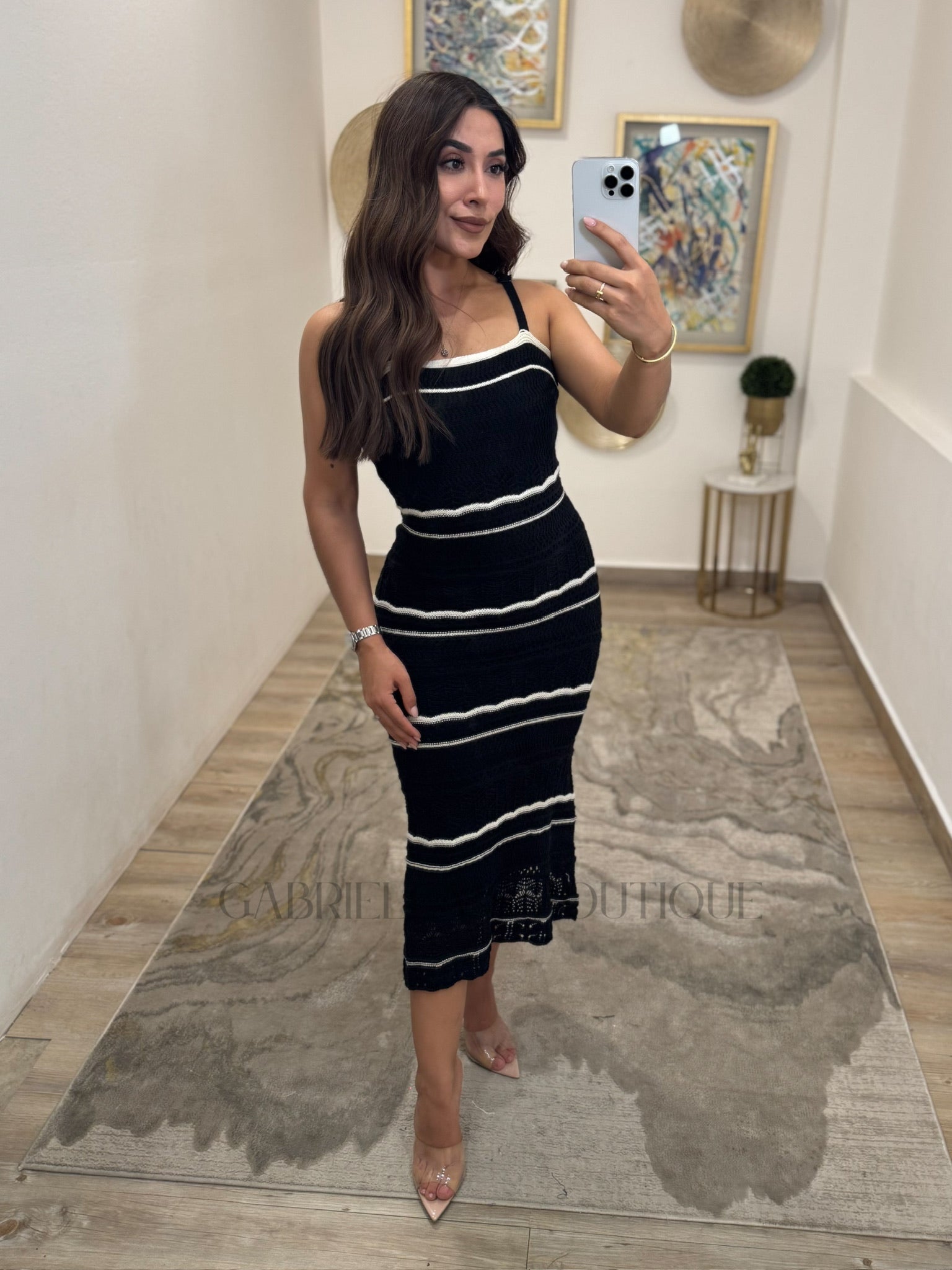 VESTIDO NEGRO