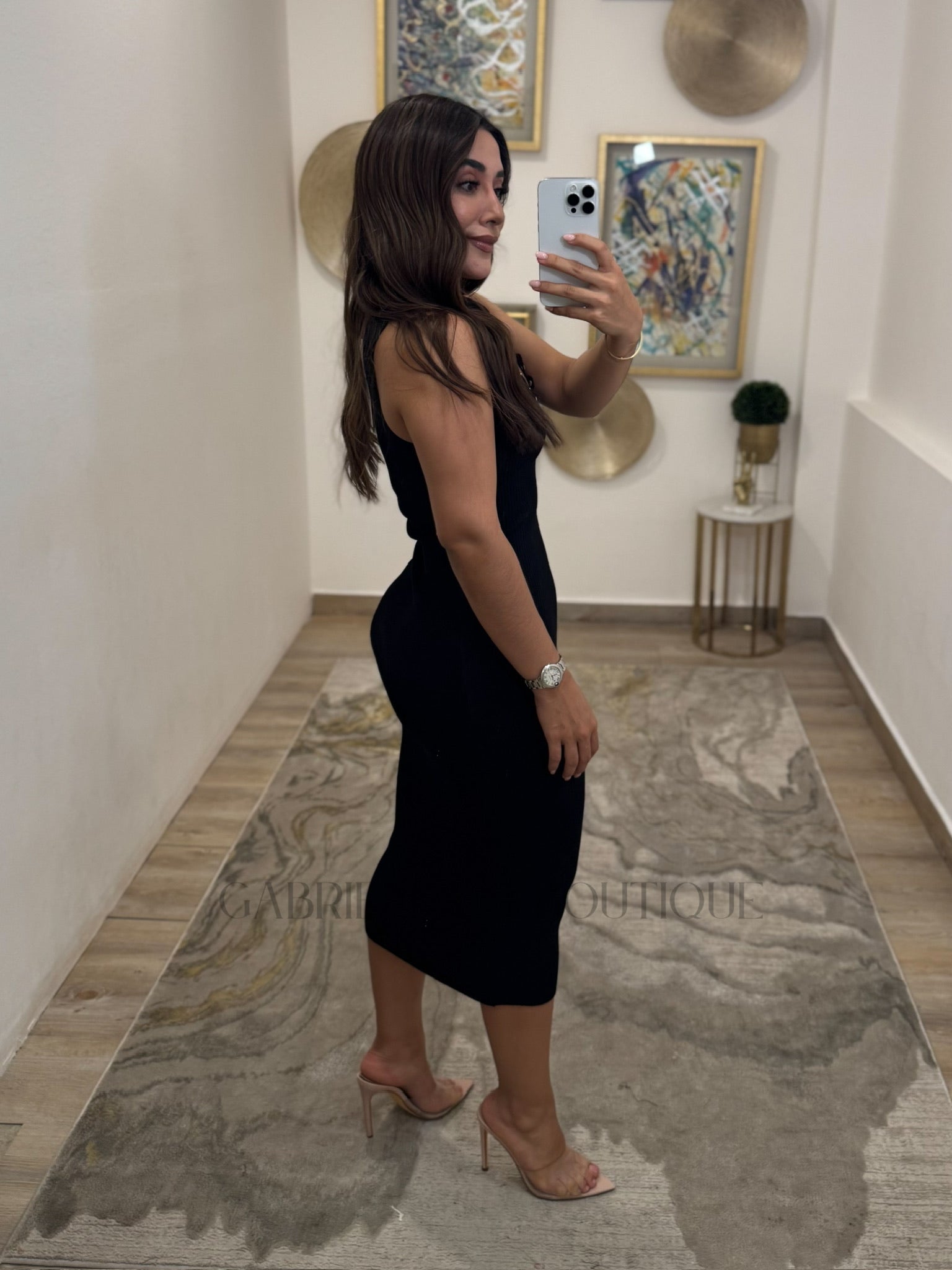 VESTIDO NEGRO
