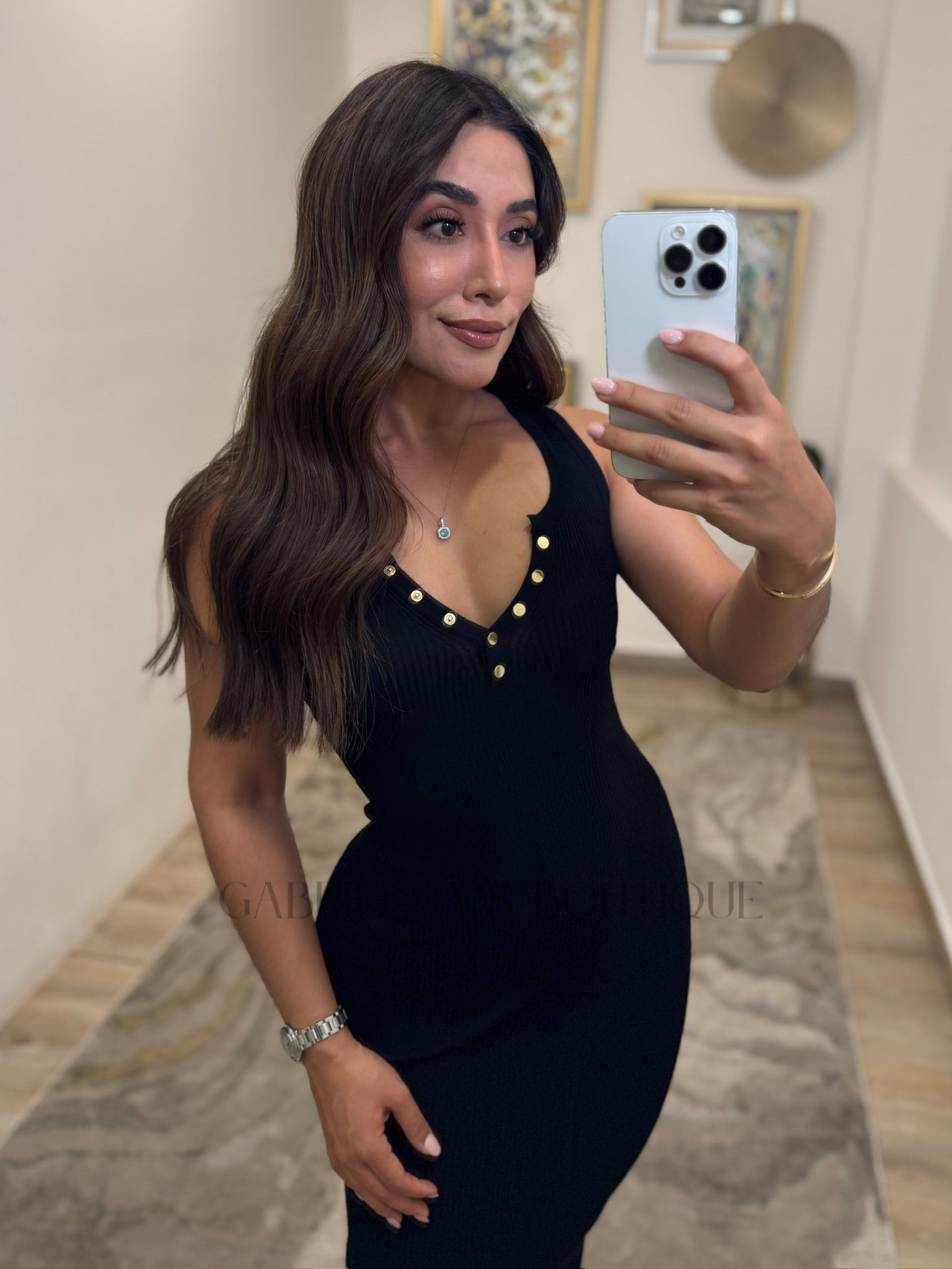 VESTIDO NEGRO
