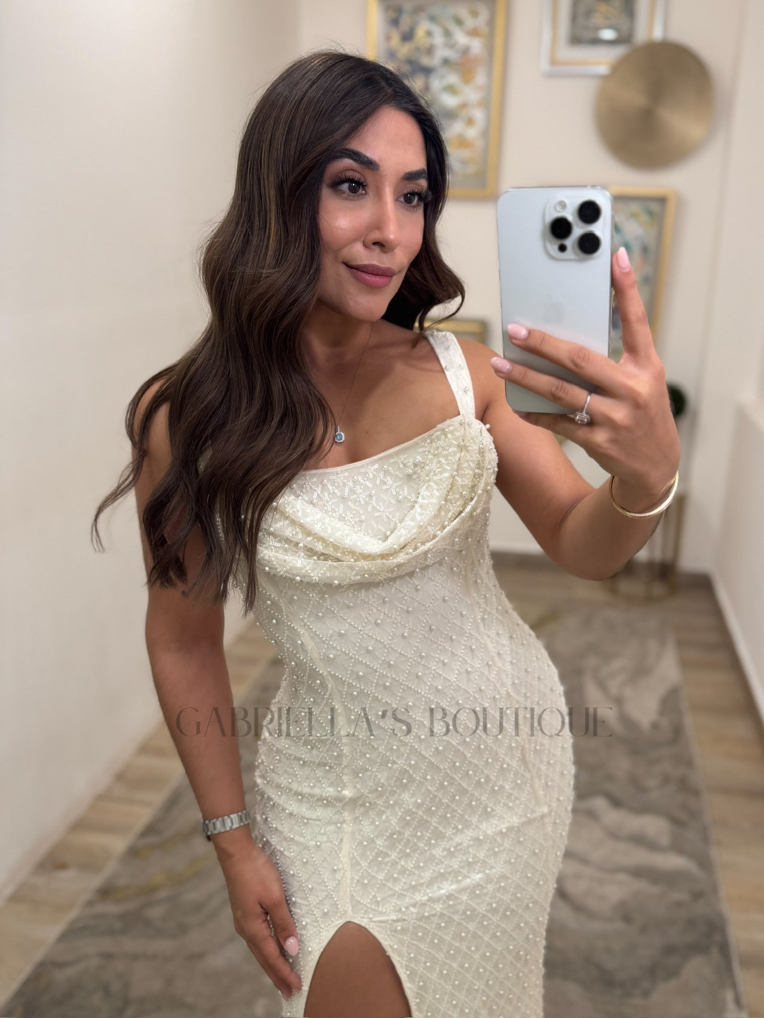VESTIDO BEIGE