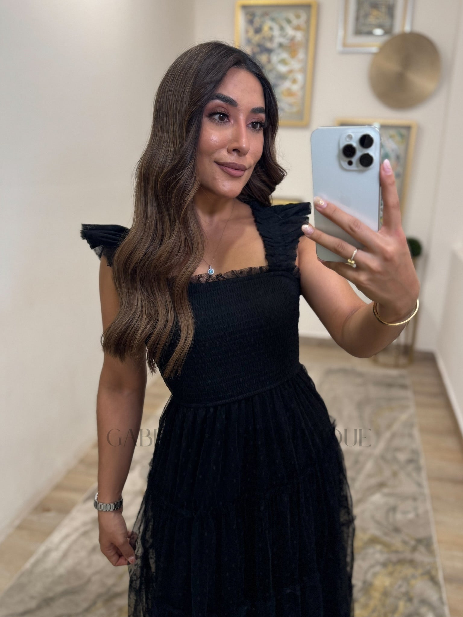 VESTIDO NEGRO
