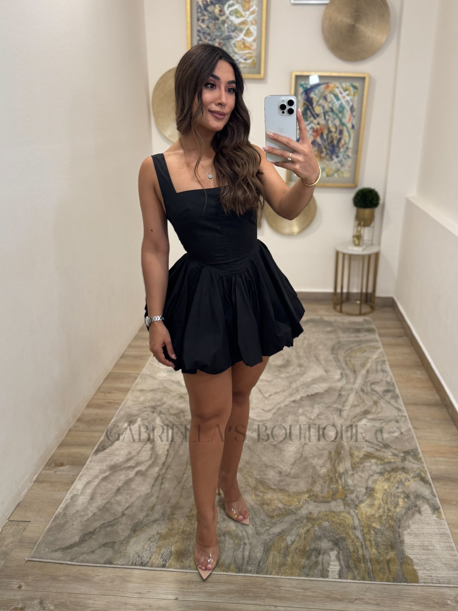 VESTIDO NEGRO