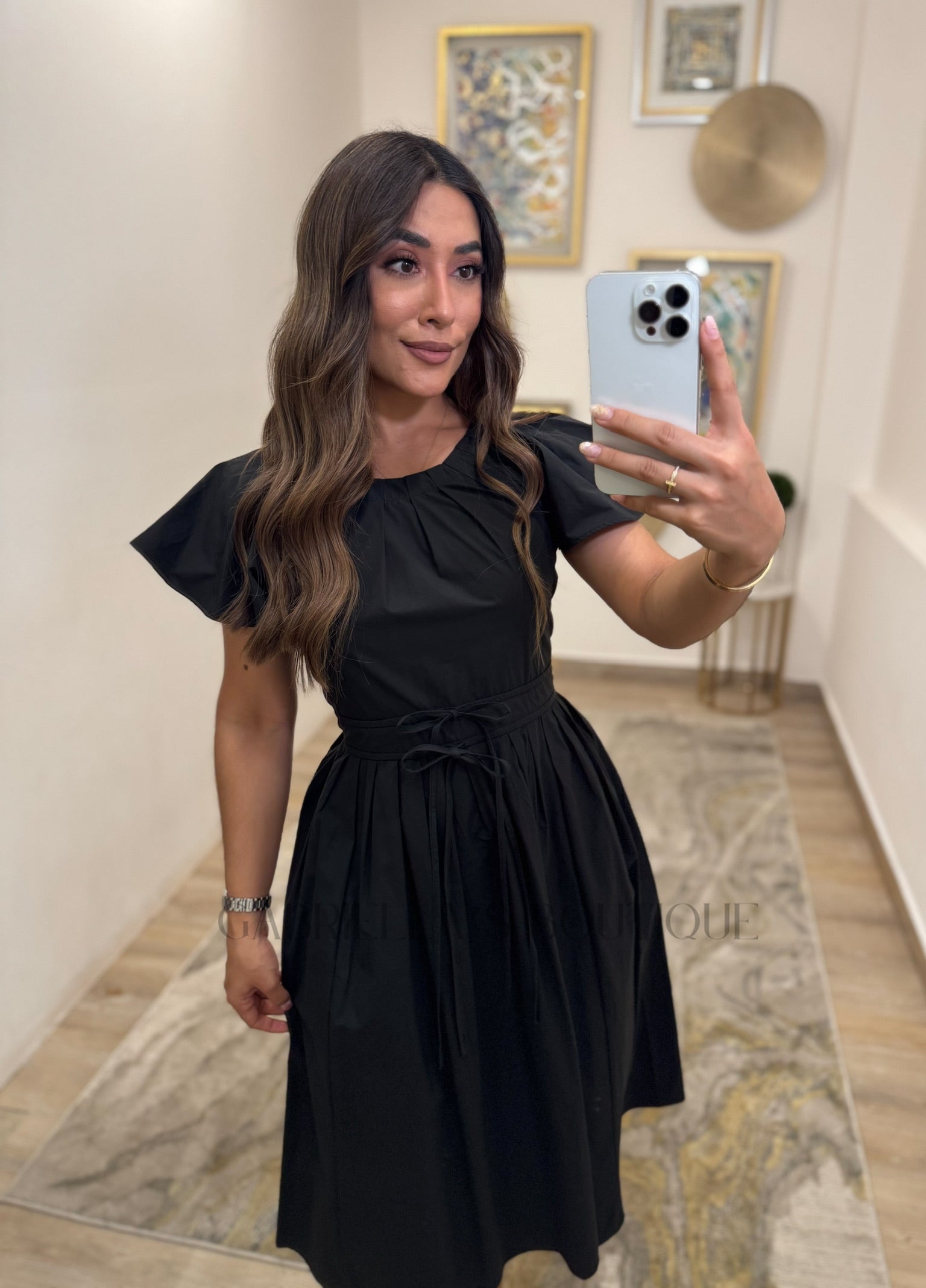 VESTIDO NEGRO