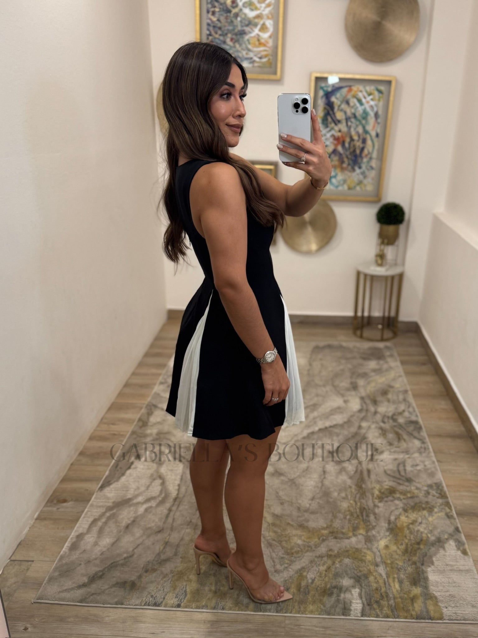 VESTIDO CORTO