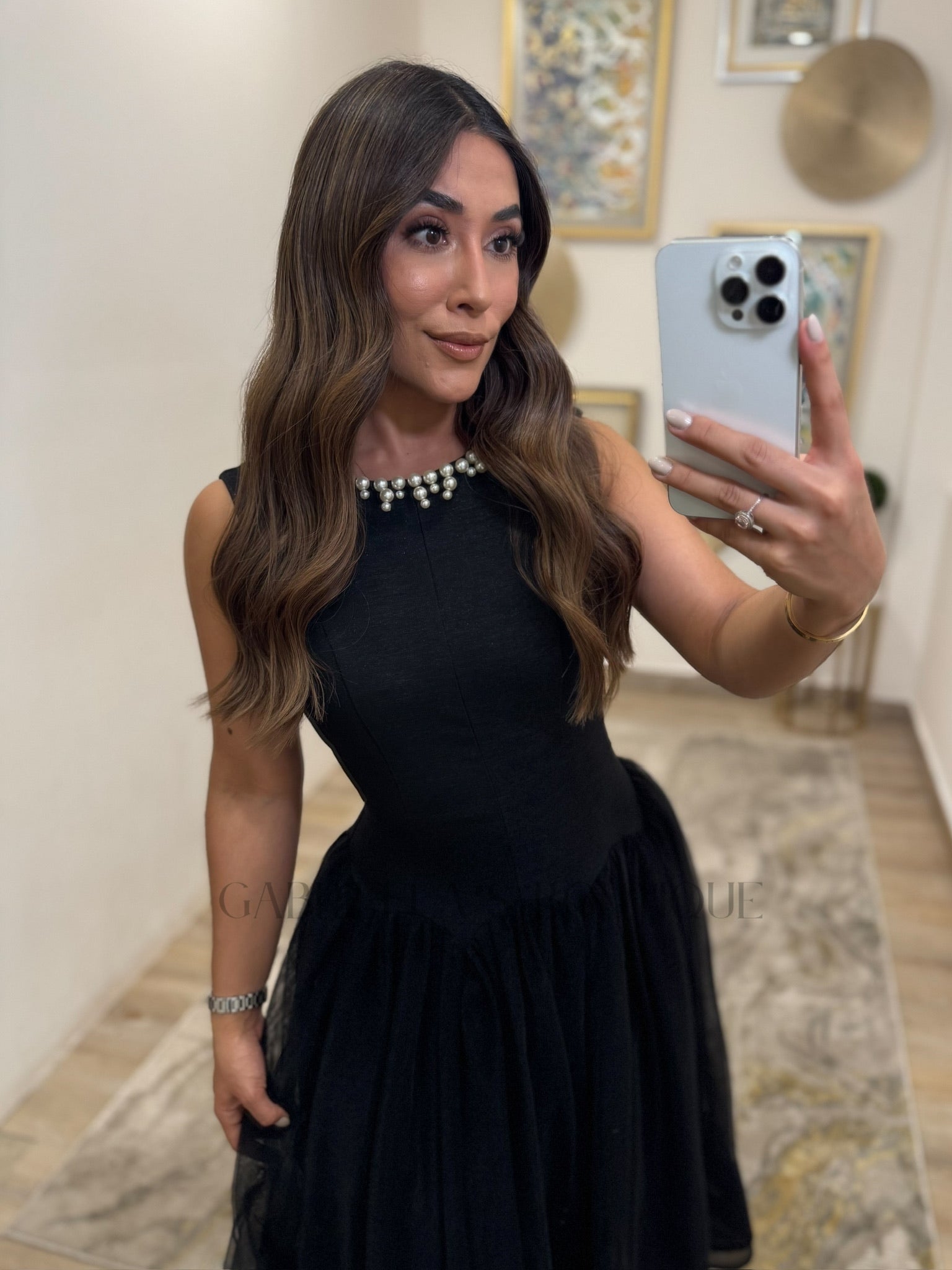 VESTIDO NEGRO