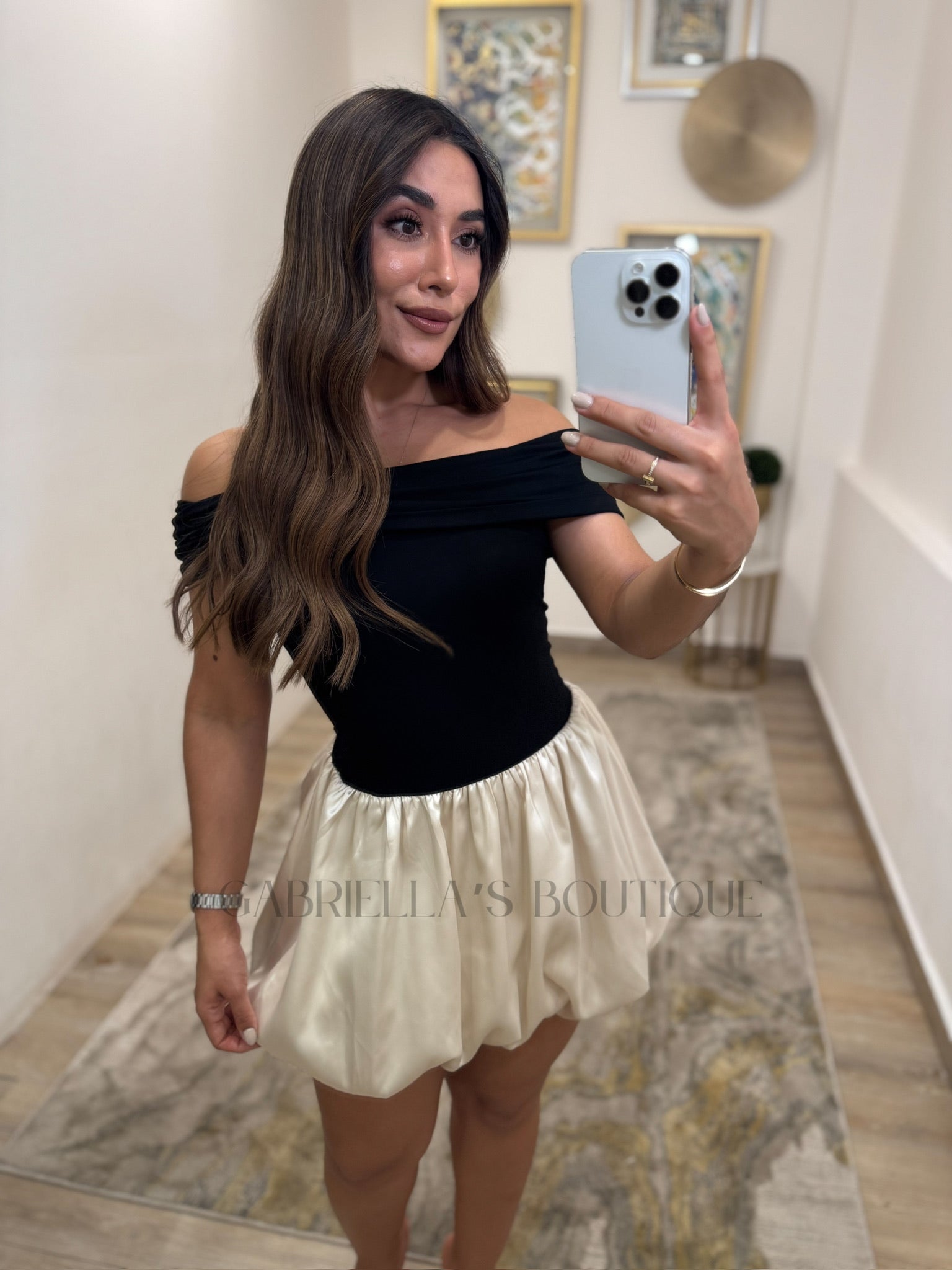 VESTIDO NEGRO