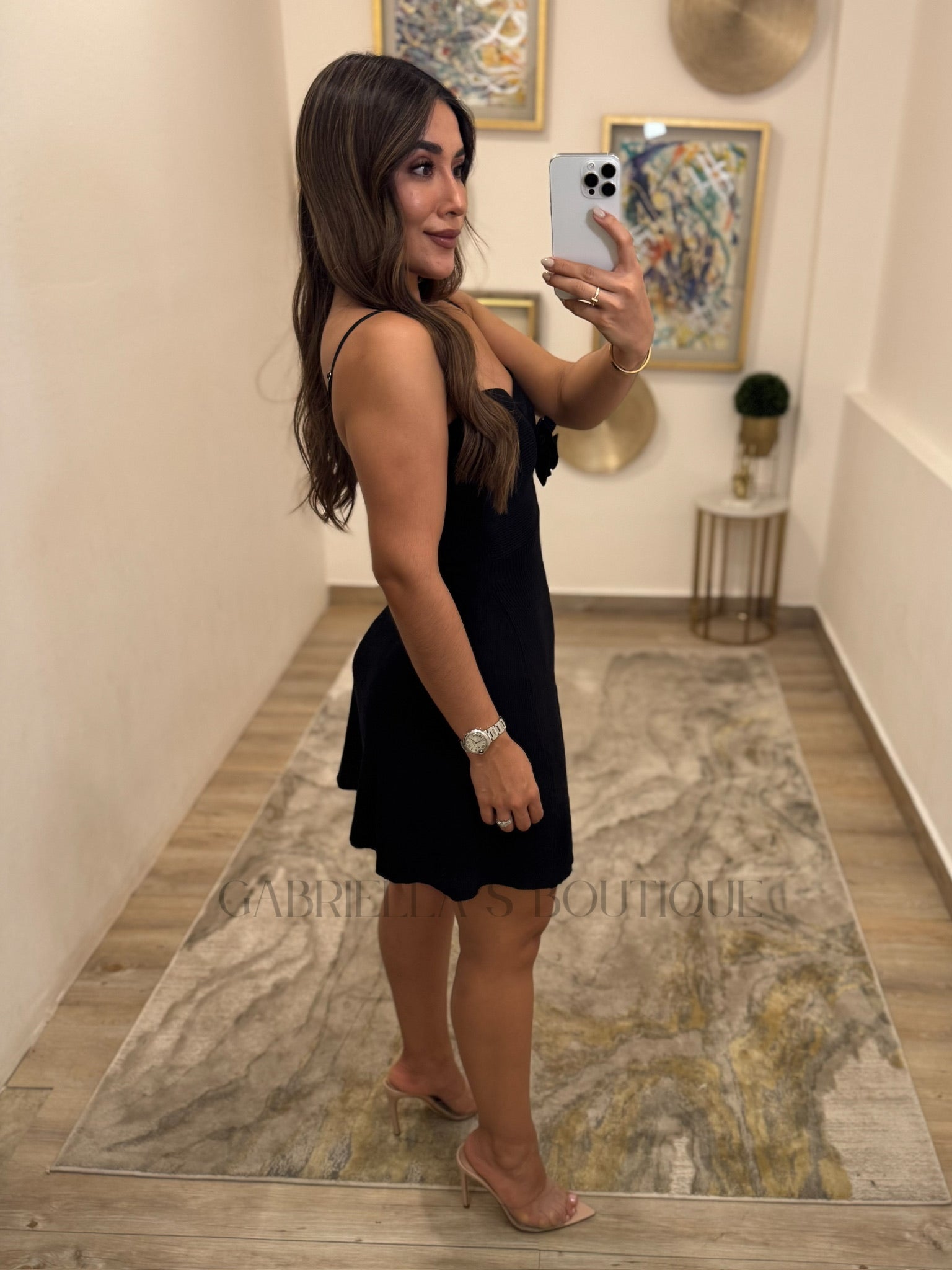 VESTIDO NEGRO