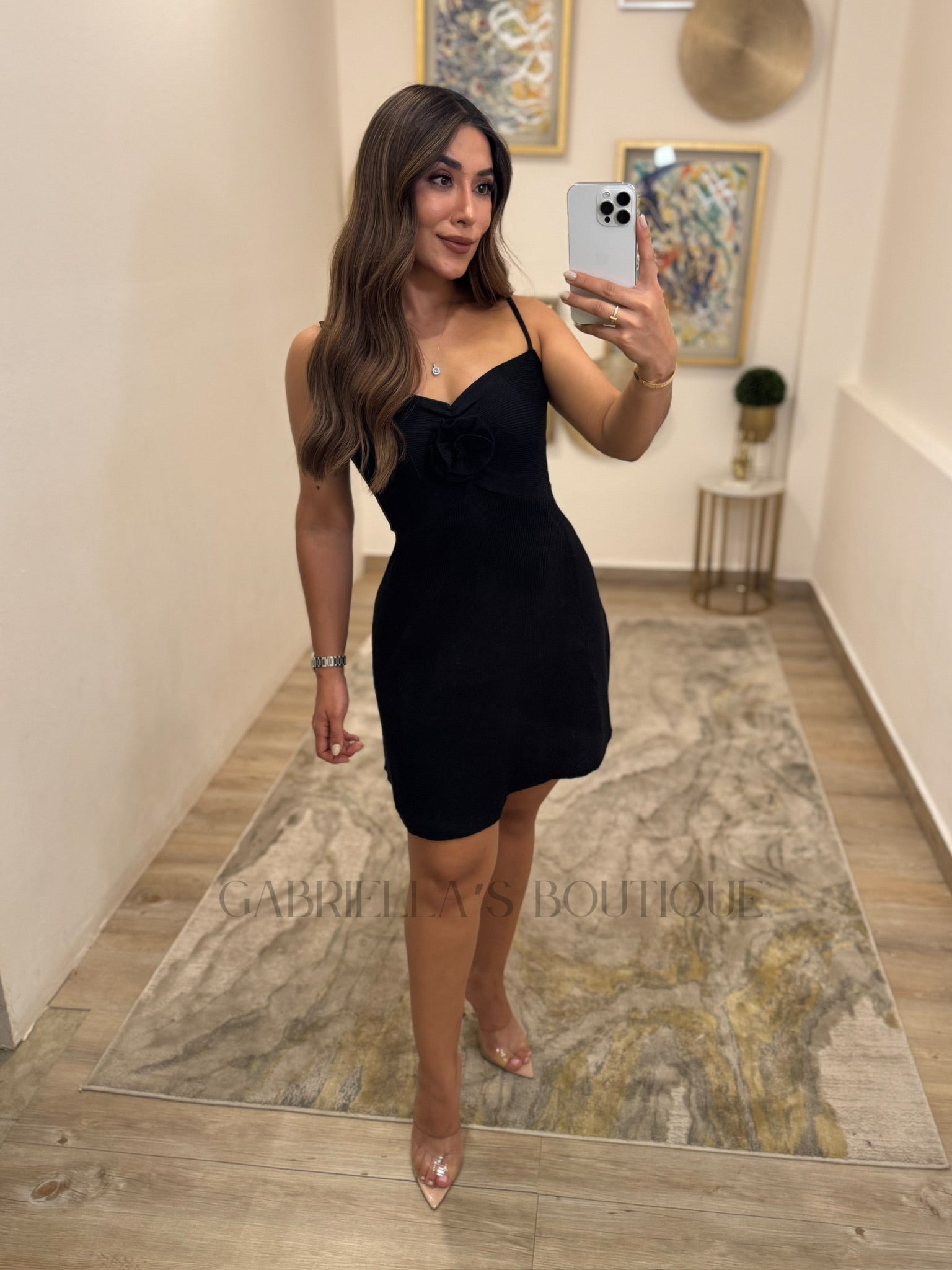 VESTIDO NEGRO