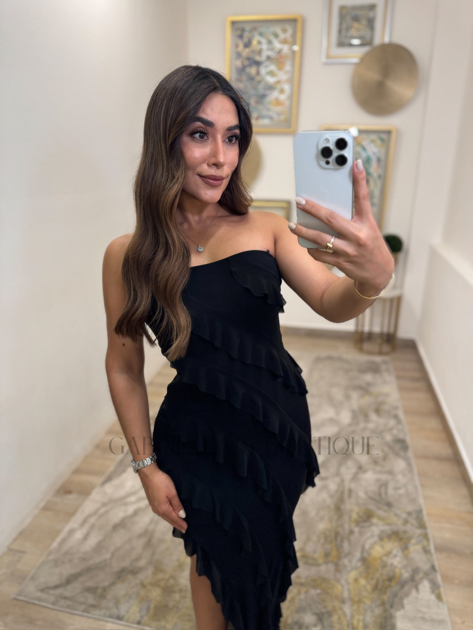 VESTIDO NEGRO