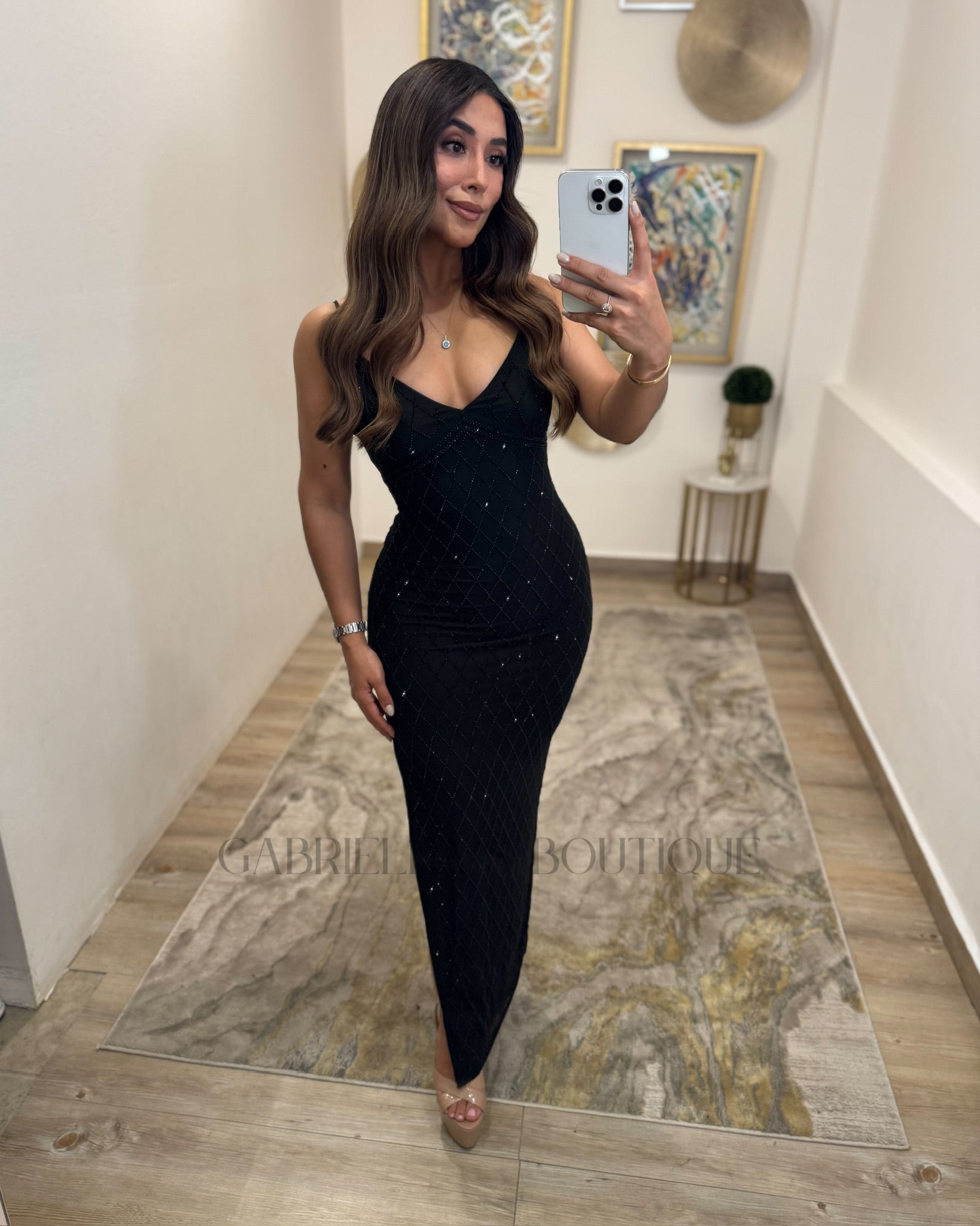 VESTIDO NEGRO