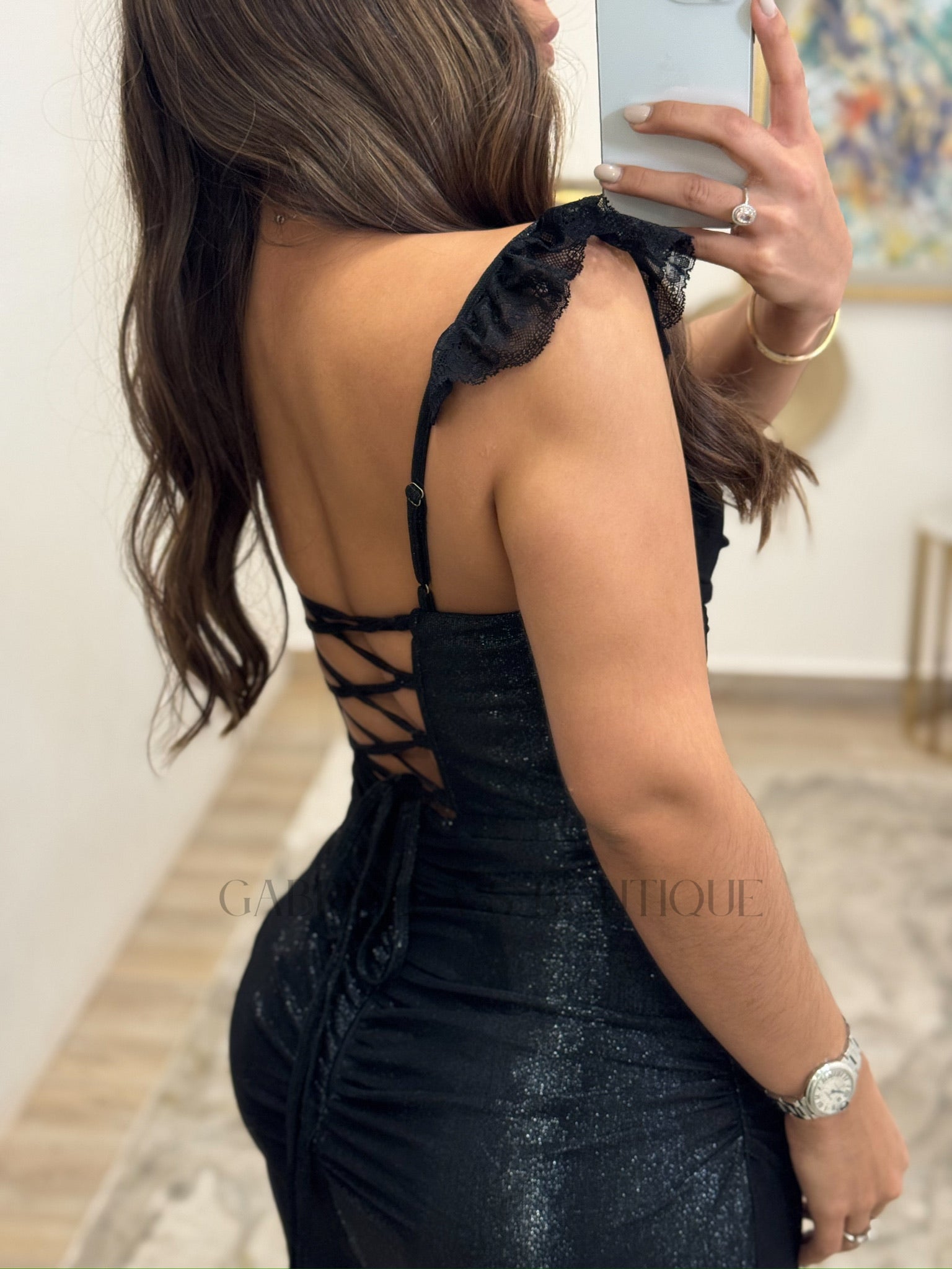 VESTIDO NEGRO