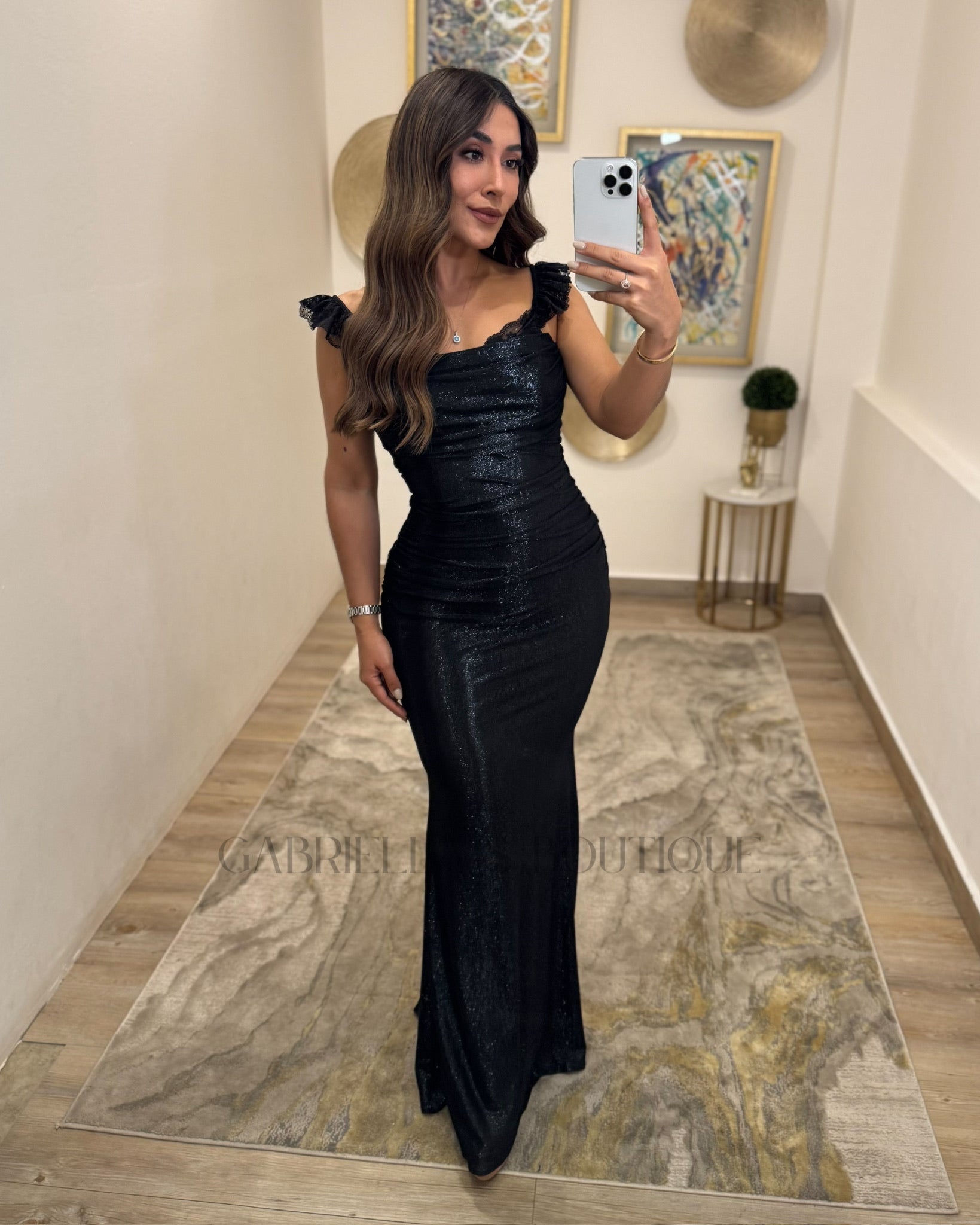 VESTIDO NEGRO