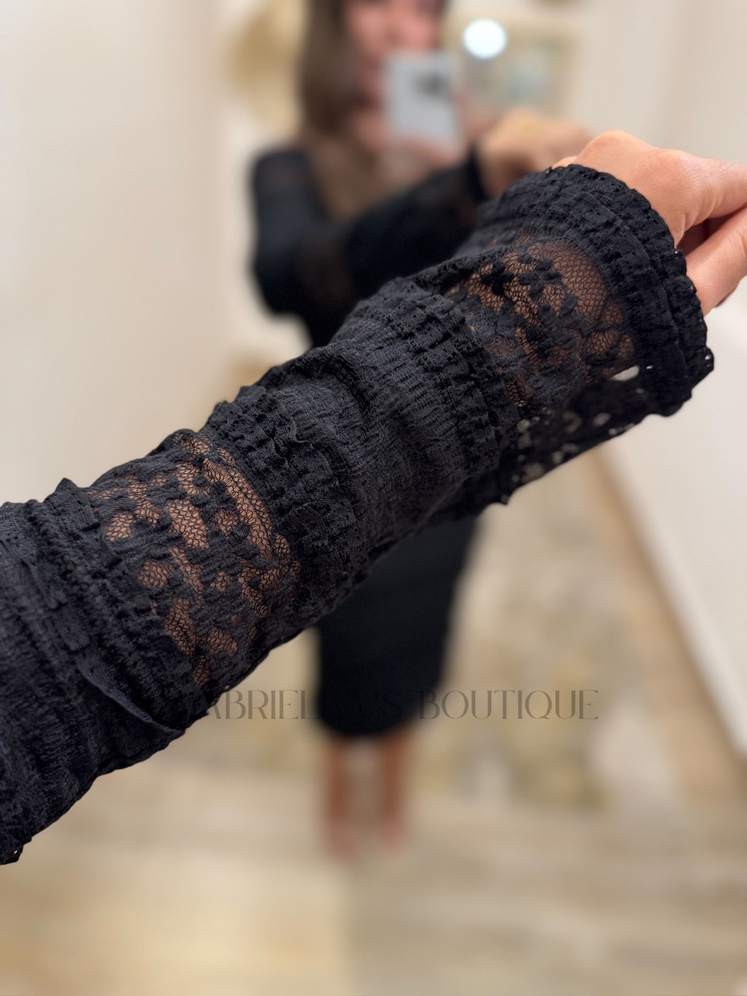 VESTIDO NEGRO