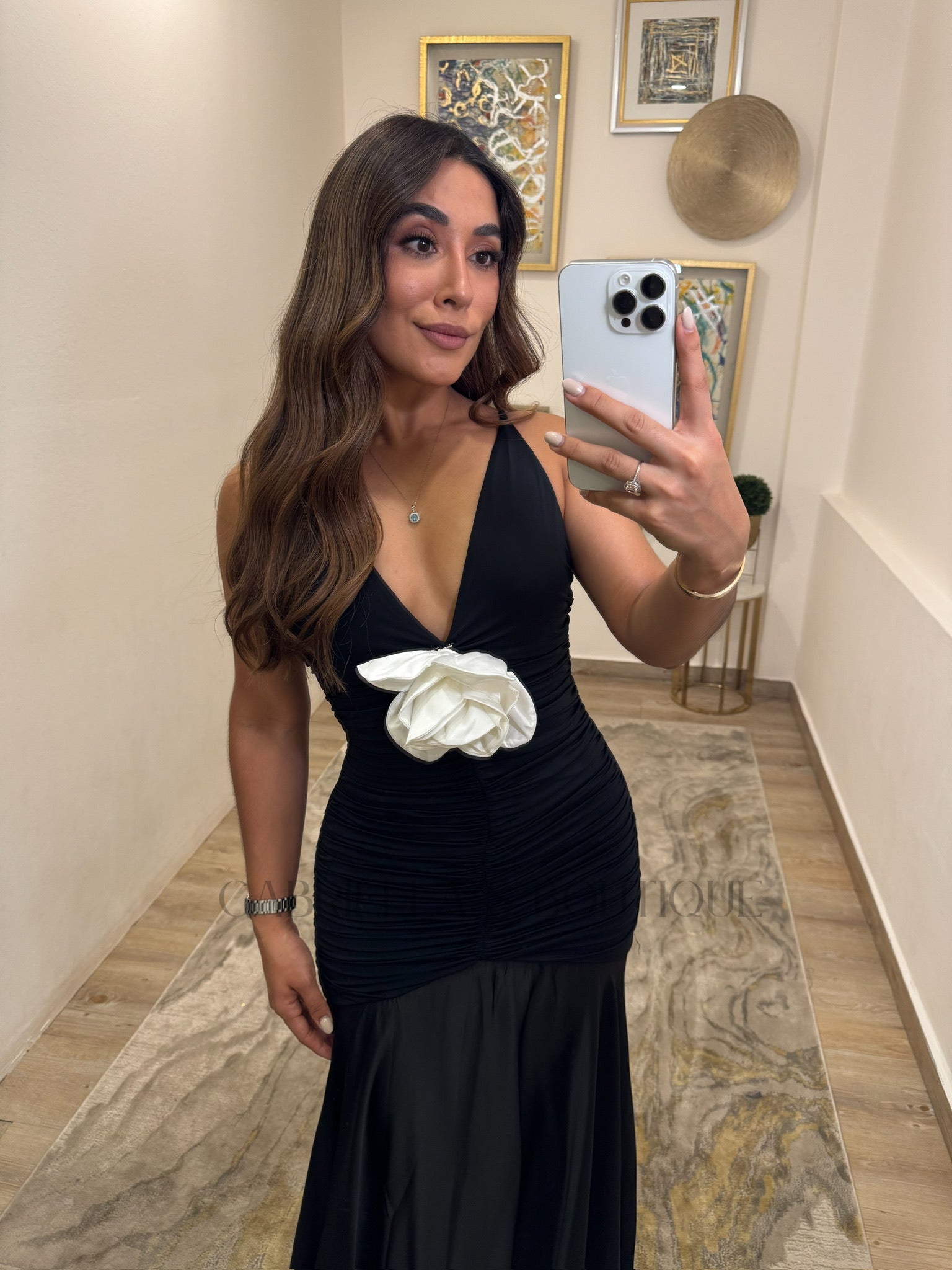 VESTIDO NEGRO