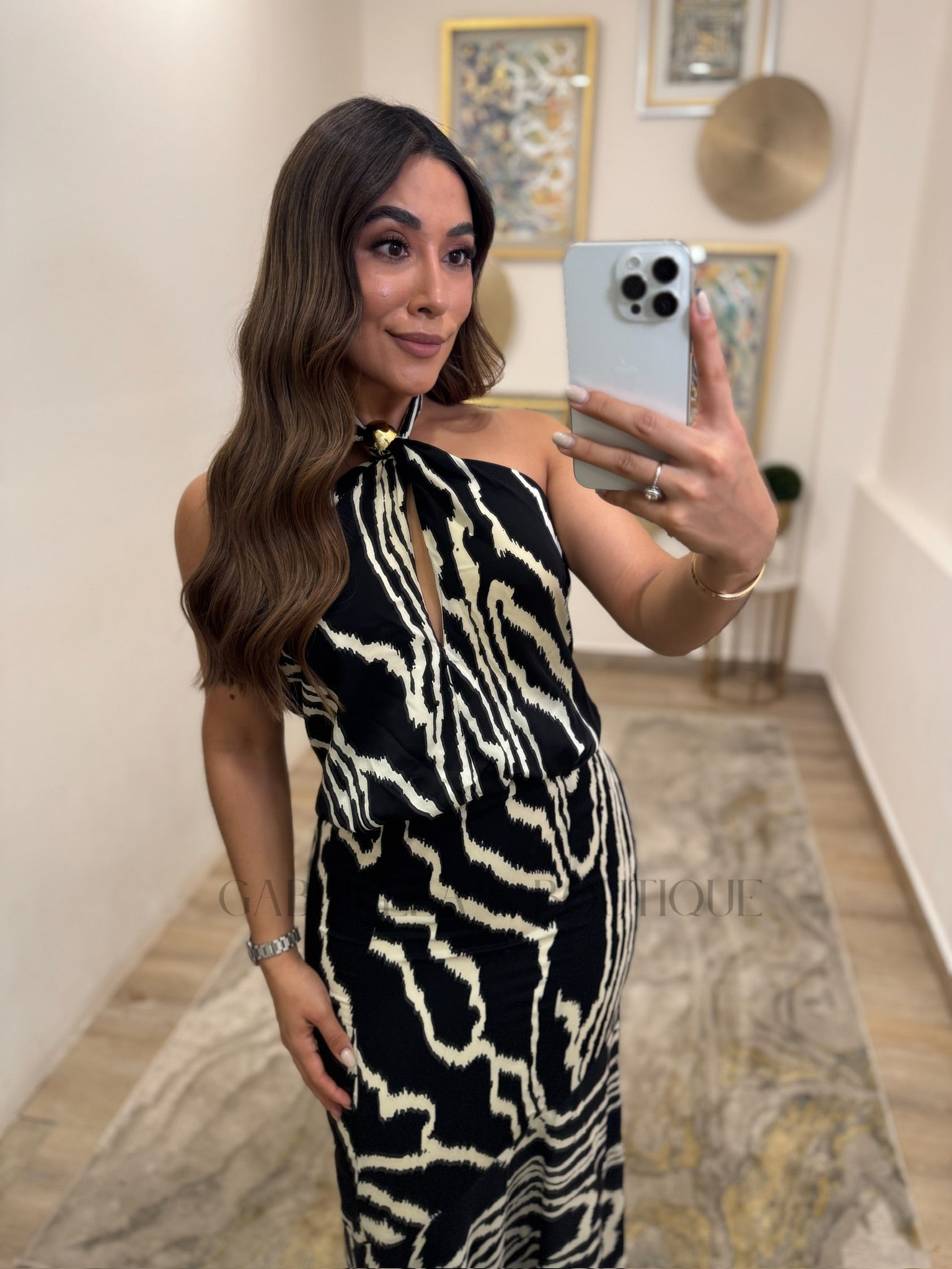 VESTIDO BLANCO NEGRO