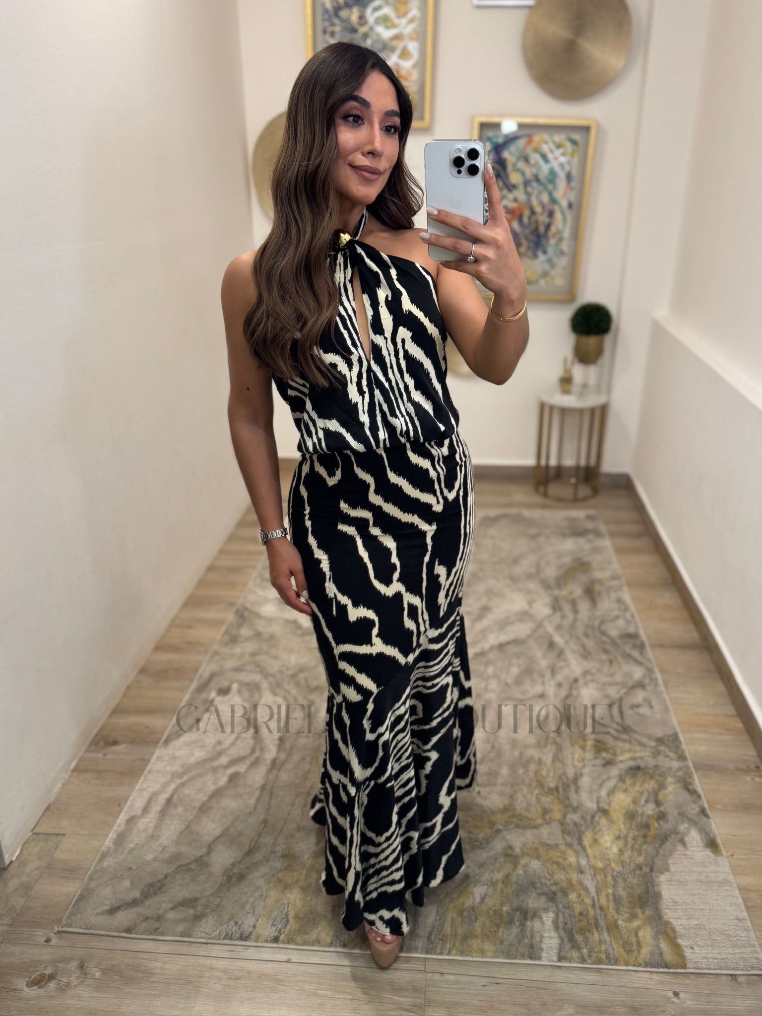VESTIDO BLANCO NEGRO