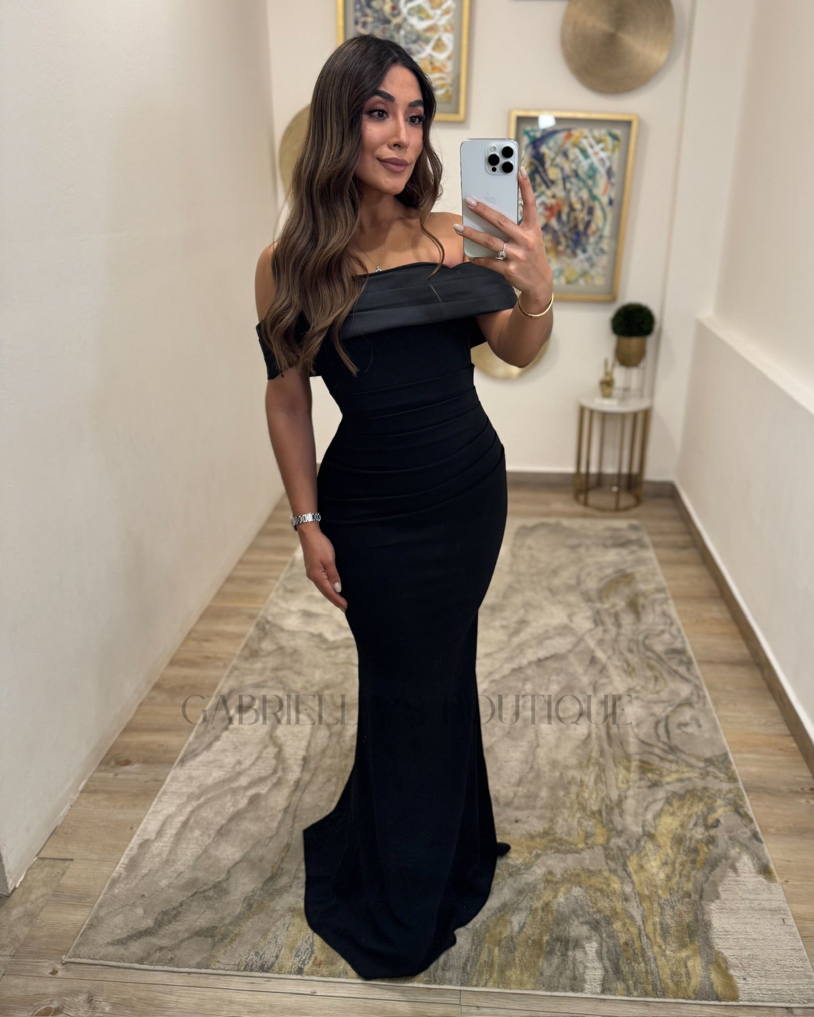 VESTIDO NEGRO