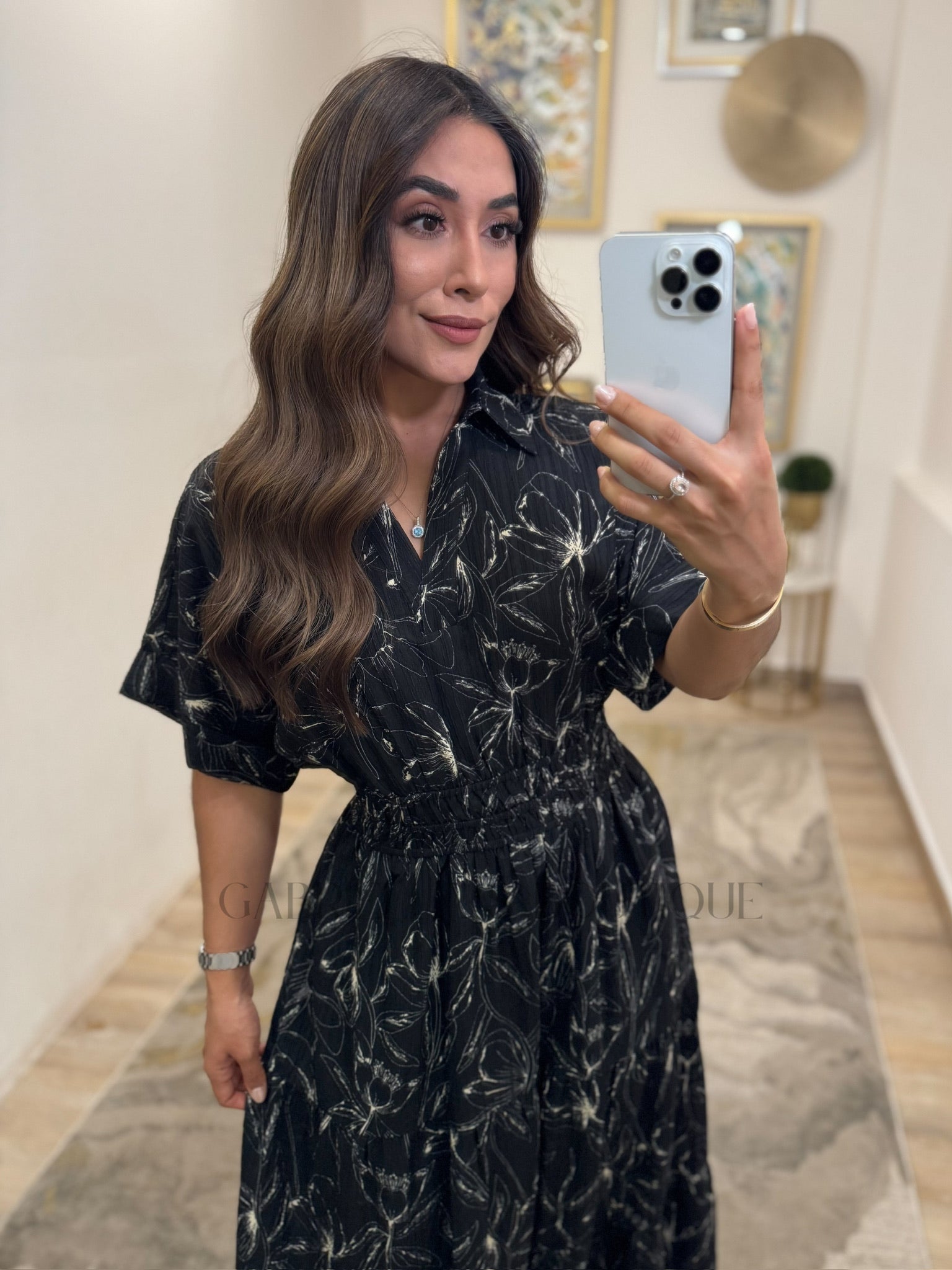 VESTIDO NEGRO