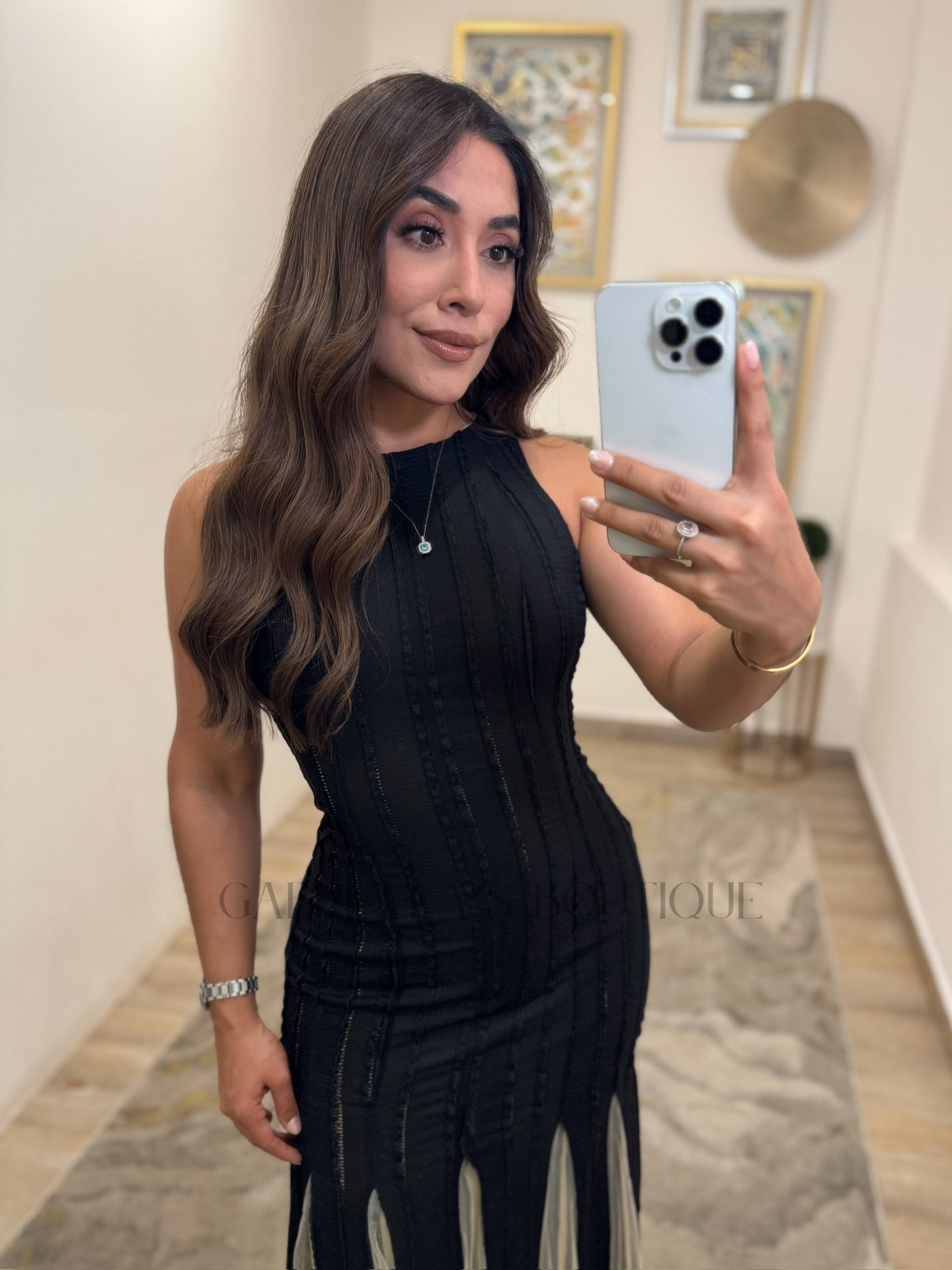 VESTIDO NEGRO