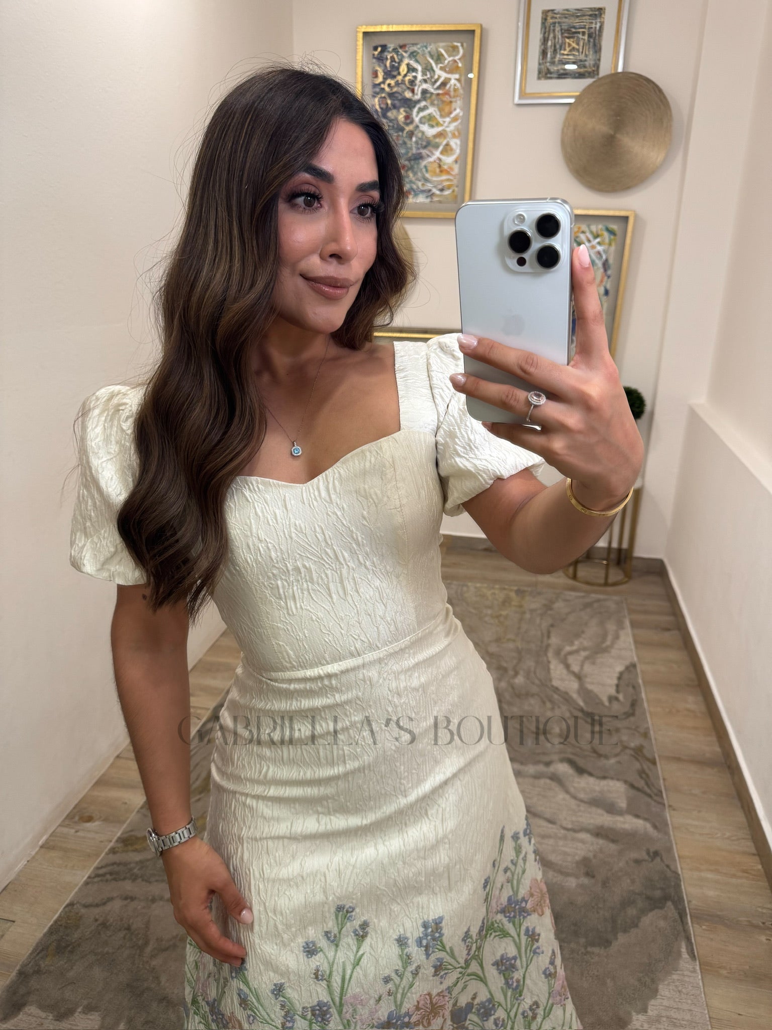 VESTIDO BEIGE