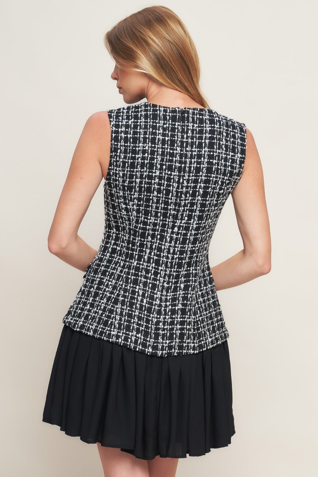VESTIDO NEGRO